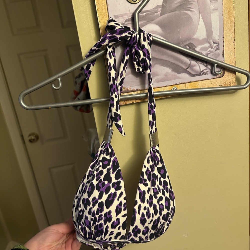 Dynamite Leopard Print Bikini Top
